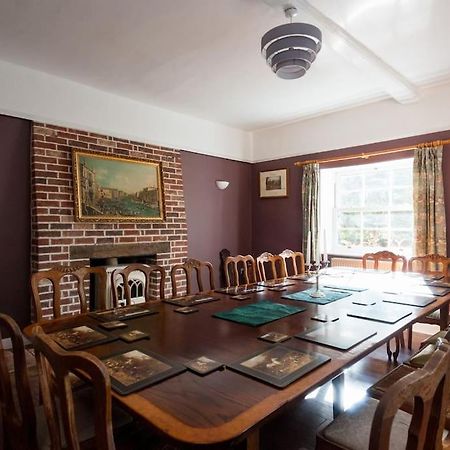 Firs Sleeps 15 Stunning Country House With Hot Tub Sudbourne Exteriör bild